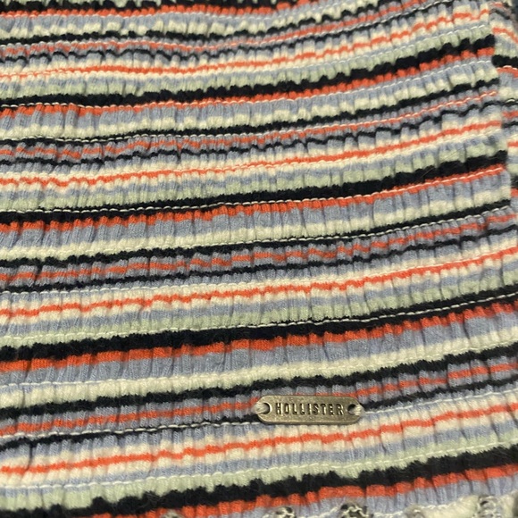 Crop top - Picture 2 of 4